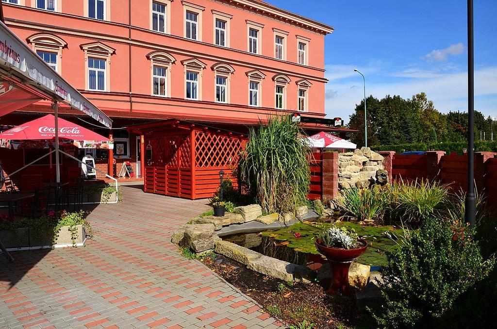 Grand Hotel Jaroměř Eksteriør billede